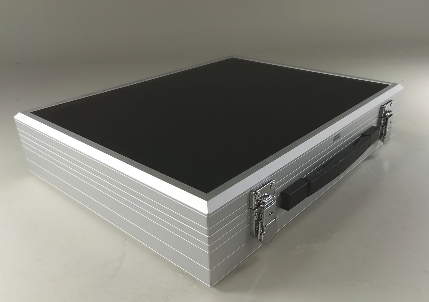 SOLID-LITE KASSETTE 1 Aluminium-Koffer grau